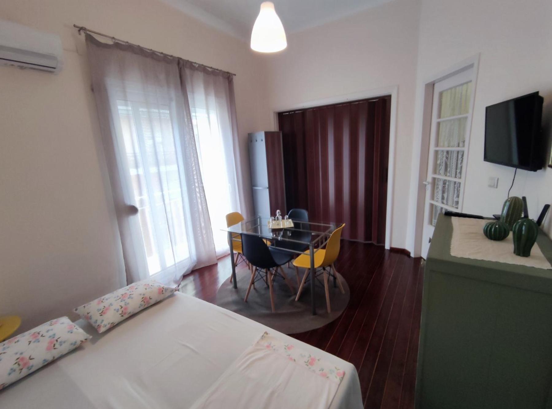 Traditional 2-storey μaisonette With Terrace Casa de férias Heraklion (Crete)